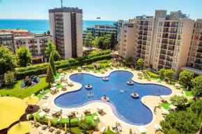 Barcelo Royal Beach Private Apartament
